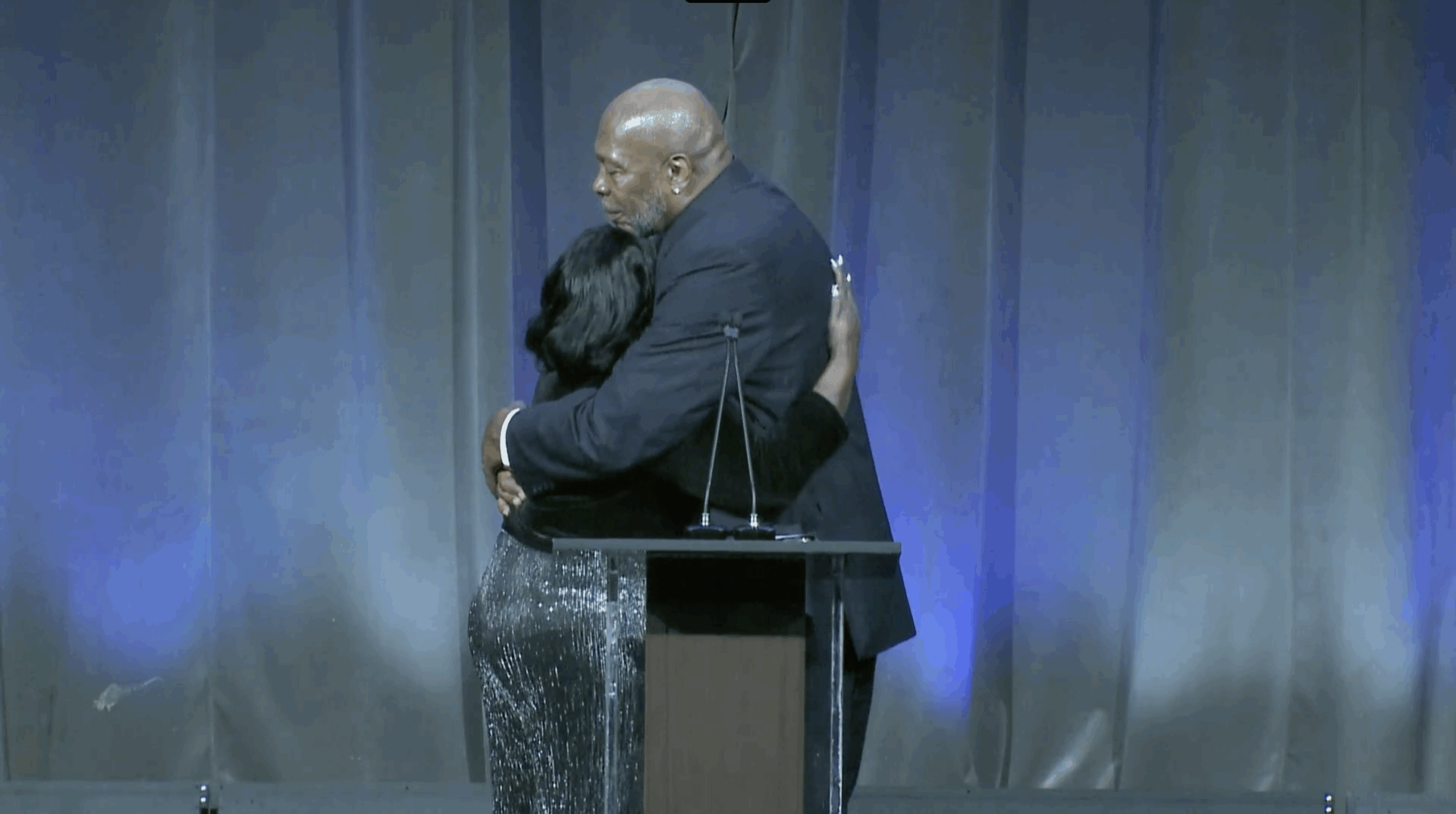 Rodney Harris during the 2025 Doe Fund Gala, highlighting the theme “Forward Together.”